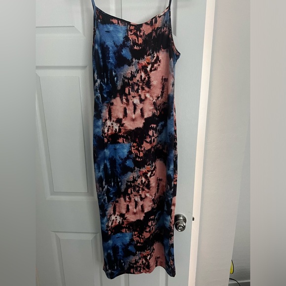 Set of 3 Multicolor Tie-Dye Bodycon Dress - Picture 7 of 13